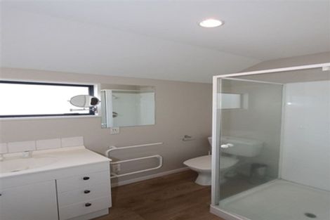 Photo of property in 2/56 London Street, Richmond, Christchurch, 8013