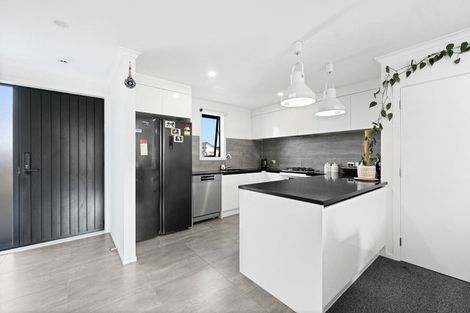 Photo of property in 49 Te Tiireke Drive, Glenview, Hamilton, 3206