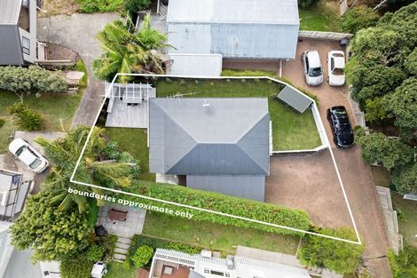 Photo of property in 2/16 Woodside Avenue, Northcote, Auckland, 0627