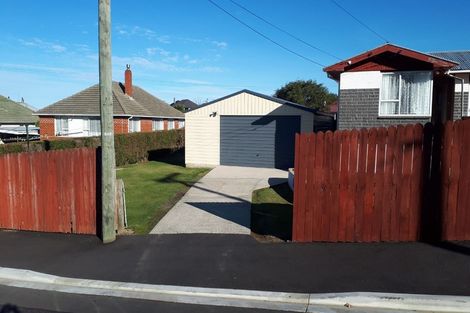 Photo of property in 2 Mooltan Street, Halfway Bush, Dunedin, 9010