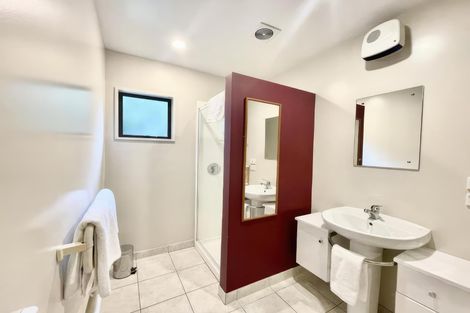 Photo of property in 23 Studholme Road, Wanaka, 9382