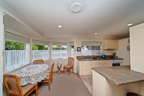 Photo of property in 85 Dixon Avenue, Hawera, 4610