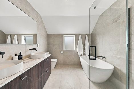 Photo of property in 3a Browns Road, St Albans, Christchurch, 8014