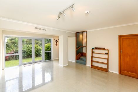 Photo of property in 17 Doralto Road, Frankleigh Park, New Plymouth, 4310