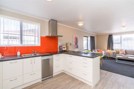 Photo of property in 60b Cutten Street, South Dunedin, Dunedin, 9012