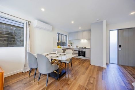 Photo of property in 32c Gulf View Road, Murrays Bay, Auckland, 0630