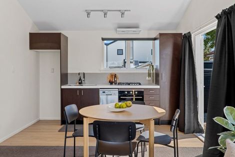 Photo of property in 111 Packe Street, Edgeware, Christchurch, 8013