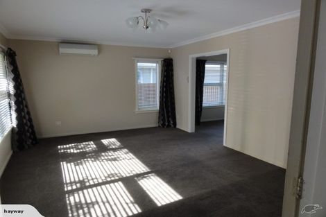 Photo of property in 21 Egmont Place, Bishopdale, Christchurch, 8051