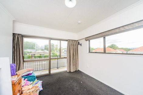 Photo of property in 417 College Street, Hokowhitu, Palmerston North, 4410