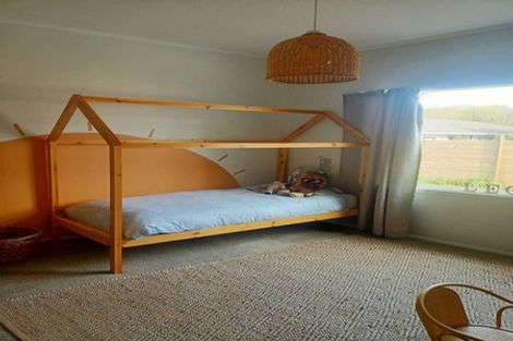 Photo of property in 18 Rimu Road, Raumati Beach, Paraparaumu, 5032