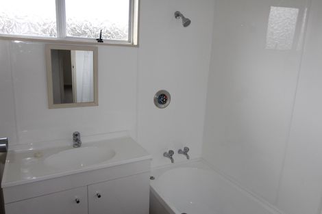 Photo of property in 17 Antimony Crescent, Cromwell, 9310