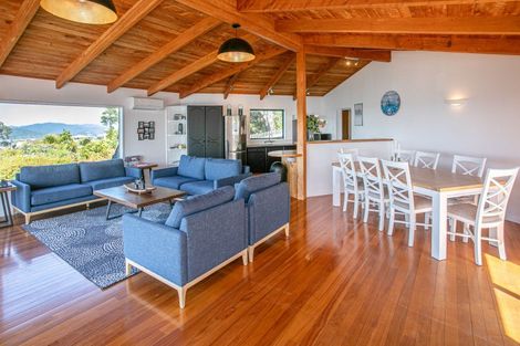 Photo of property in 251 Paku Drive, Tairua, 3508