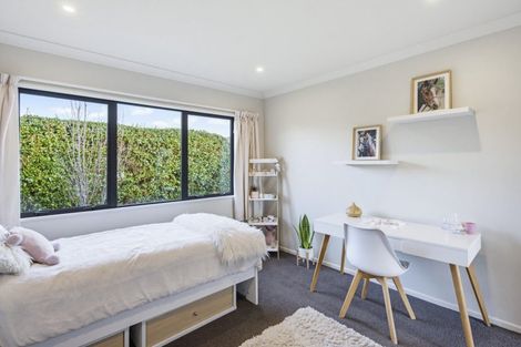 Photo of property in 8 Rae Lane, Paraparaumu Beach, Paraparaumu, 5032