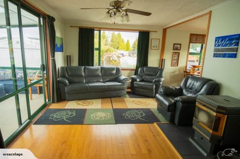 Photo of property in 12 Govan Drive, Te Anau, 9600