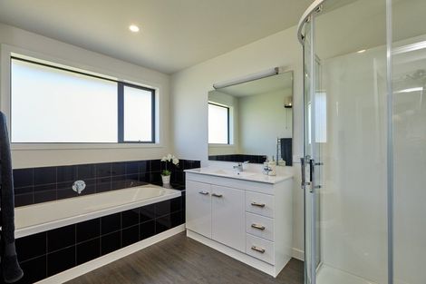 Photo of property in 6 Tauhou Place, Kaikoura, 7300