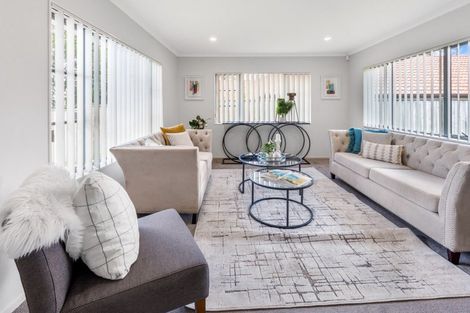 Photo of property in 8 Gilford Place, East Tamaki Heights, Auckland, 2016