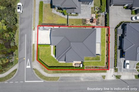Photo of property in 2 Ihakara Arthur Lane, Aotea, Porirua, 5024