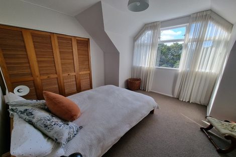 Photo of property in 10 Wilton Road, Wadestown, Wellington, 6012