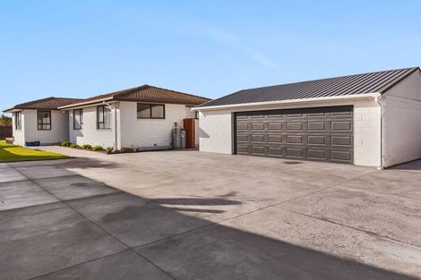 Photo of property in 83 Arcon Drive, Broomfield, Christchurch, 8042