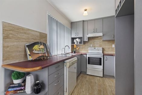 Photo of property in 1/67 Charntay Avenue, Clover Park, Auckland, 2019