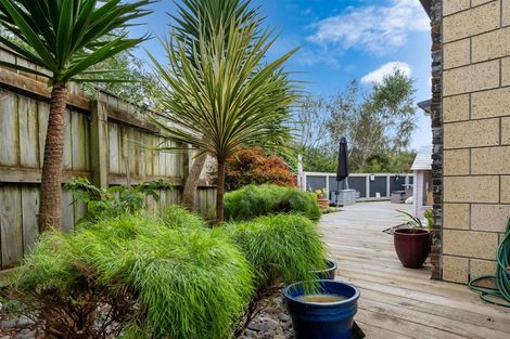 Photo of property in 208 Mazengarb Road, Paraparaumu, 5032