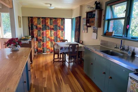 Photo of property in 30 Thomson Street, West End, Palmerston North, 4412