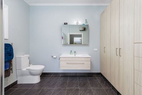 Photo of property in 302 Timaru Road, Waimate, 7978