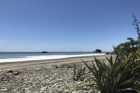 Photo of property in 44 Adderley Street, Westport, 7825