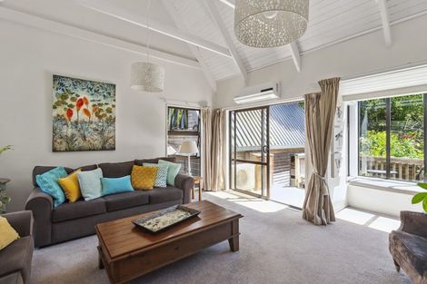 Photo of property in 25 Ratanui Road, Paraparaumu, 5032