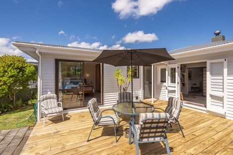 Photo of property in 138 Arawhata Road, Paraparaumu, 5032