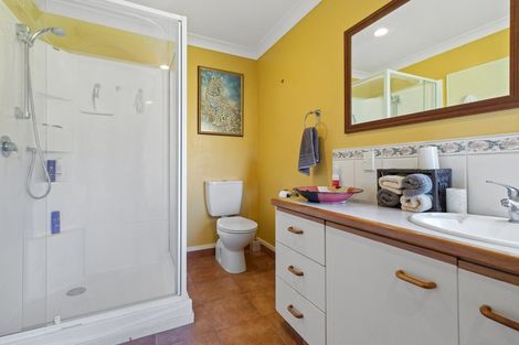 Photo of property in 13 Ruamoana Place, Omokoroa, 3114