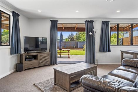 Photo of property in 5 Gilbert Street, Amberley, 7410