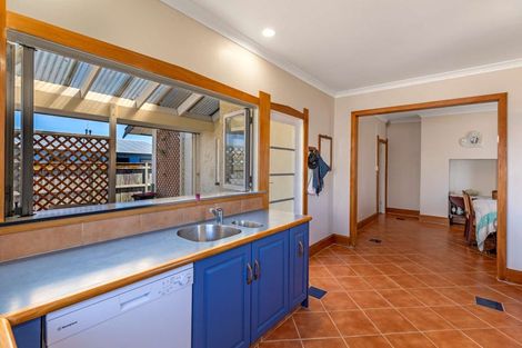 Photo of property in 75 Gonville Avenue, Gonville, Whanganui, 4501