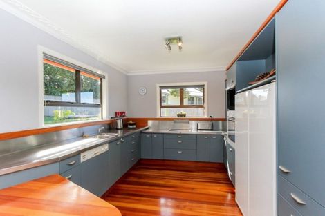 Photo of property in 8 Price Street, Westown, New Plymouth, 4310