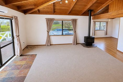 Photo of property in 211 White Road, Hunua, Papakura, 2583