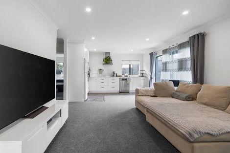 Photo of property in 4/9 Beverley Crescent, Hillcrest, Hamilton, 3216