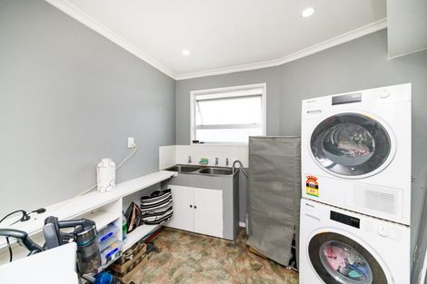 Photo of property in 128 Long Melford Road, Awapuni, Palmerston North, 4412