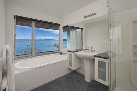 Photo of property in 2 Victoria Road, Stepneyville, Nelson, 7010