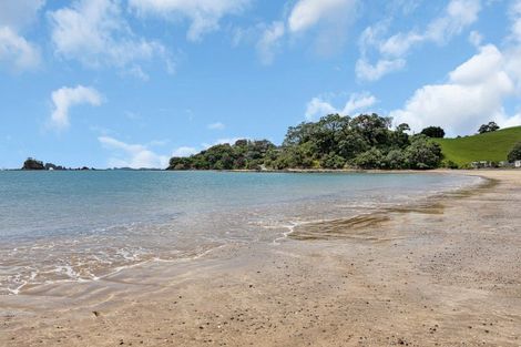 Photo of property in 121 Ohawini Road, Oakura, Hikurangi, 0184