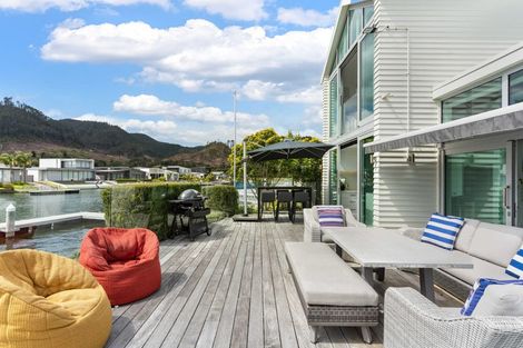 Photo of property in 122 Motu Hei, Pauanui, Hikuai, 3579