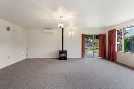 Photo of property in 15a Windsor Court, Rangiora, 7400