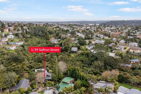 Photo of property in 1/39 Saffron Street, Birkdale, Auckland, 0626