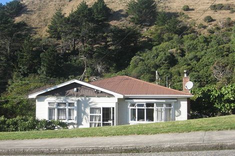 Photo of property in 51 Ames Street, Paekakariki, 5034