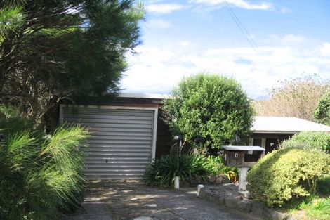 Photo of property in 21 Winston Street, Crofton Downs, Wellington, 6035