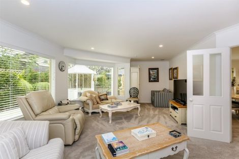 Photo of property in 4 Morley Street, New Plymouth, 4310