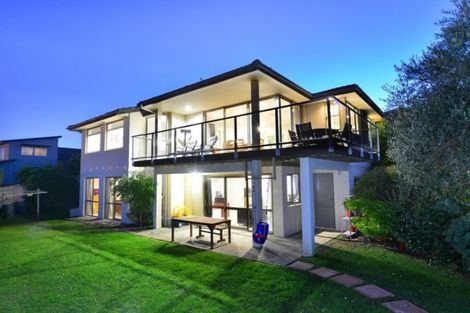 Photo of property in 41 The Ritz, Orewa, 0931