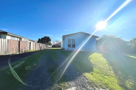 Photo of property in 20 Penion Drive, Flat Bush, Auckland, 2023