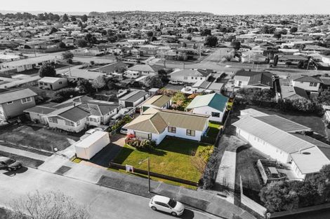 Photo of property in 5 Laws Place, Pirimai, Napier, 4112