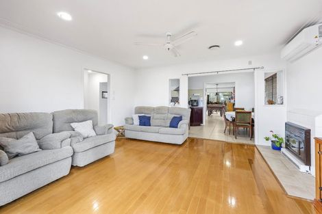 Photo of property in 44 Farquhar Road, Glendene, Auckland, 0602