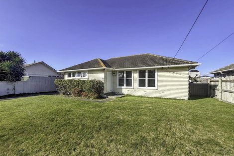 Photo of property in 19 Armstrong Place, Gonville, Whanganui, 4501